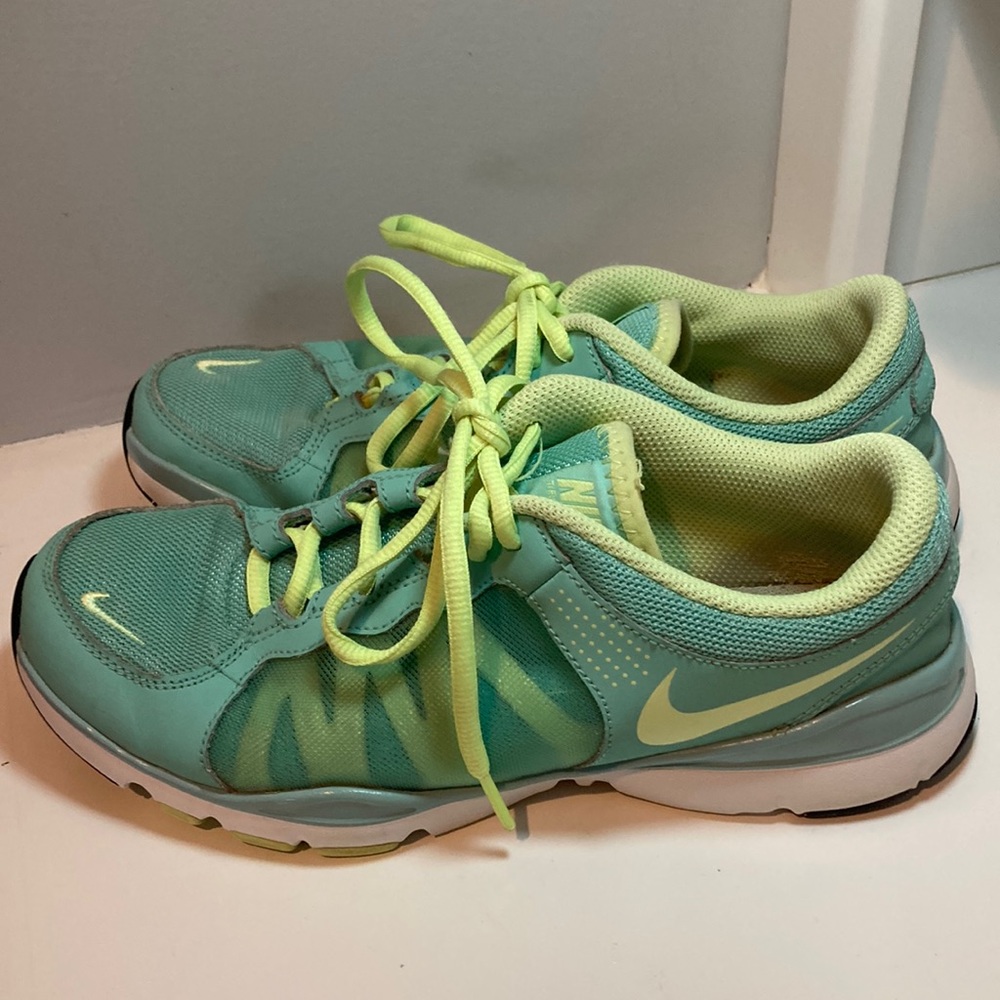Nike shoes